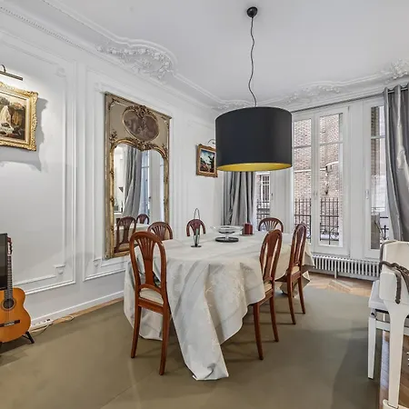 Apartment Trocadero