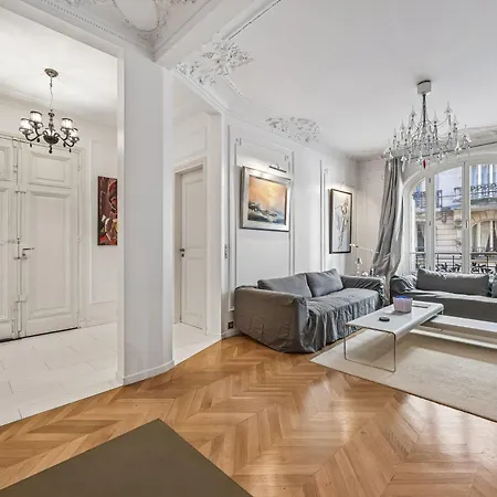 Trocadero Apartment *
