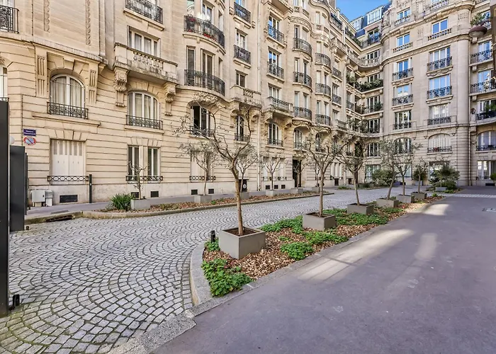 Trocadero Apartment